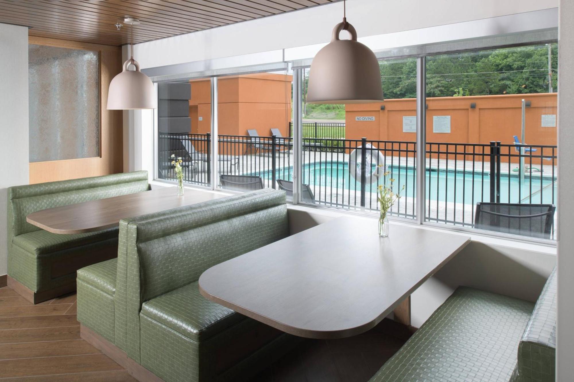 Fairfield Inn & Suites By Marriott Athens Ngoại thất bức ảnh