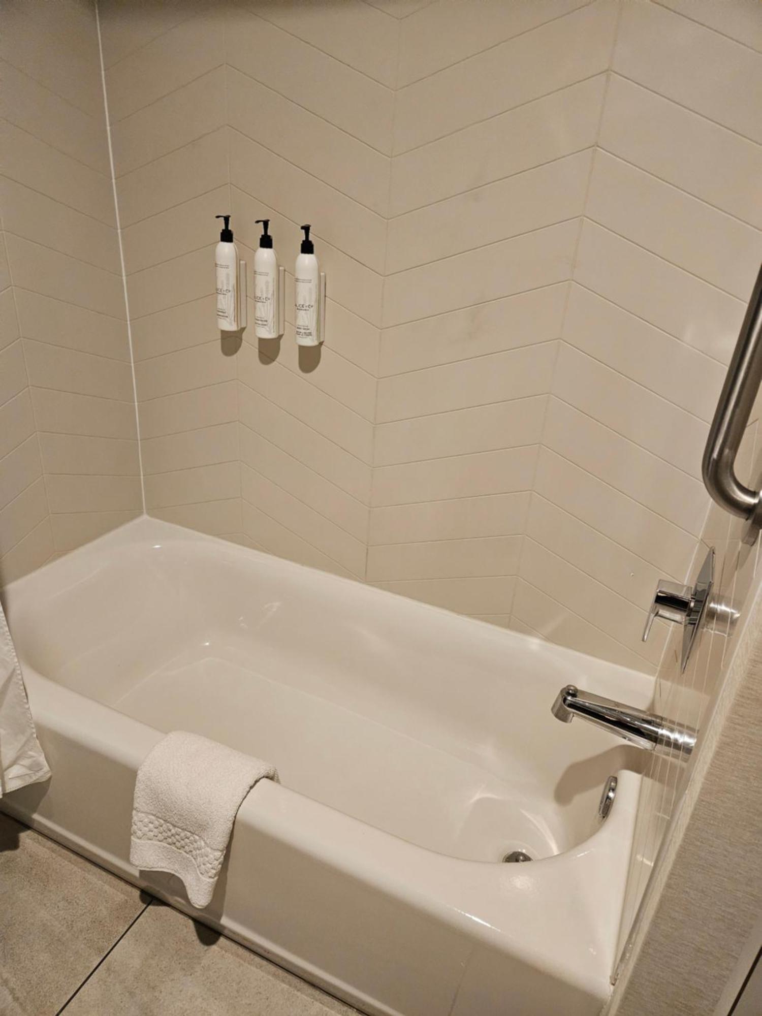 Fairfield Inn & Suites By Marriott Athens Ngoại thất bức ảnh